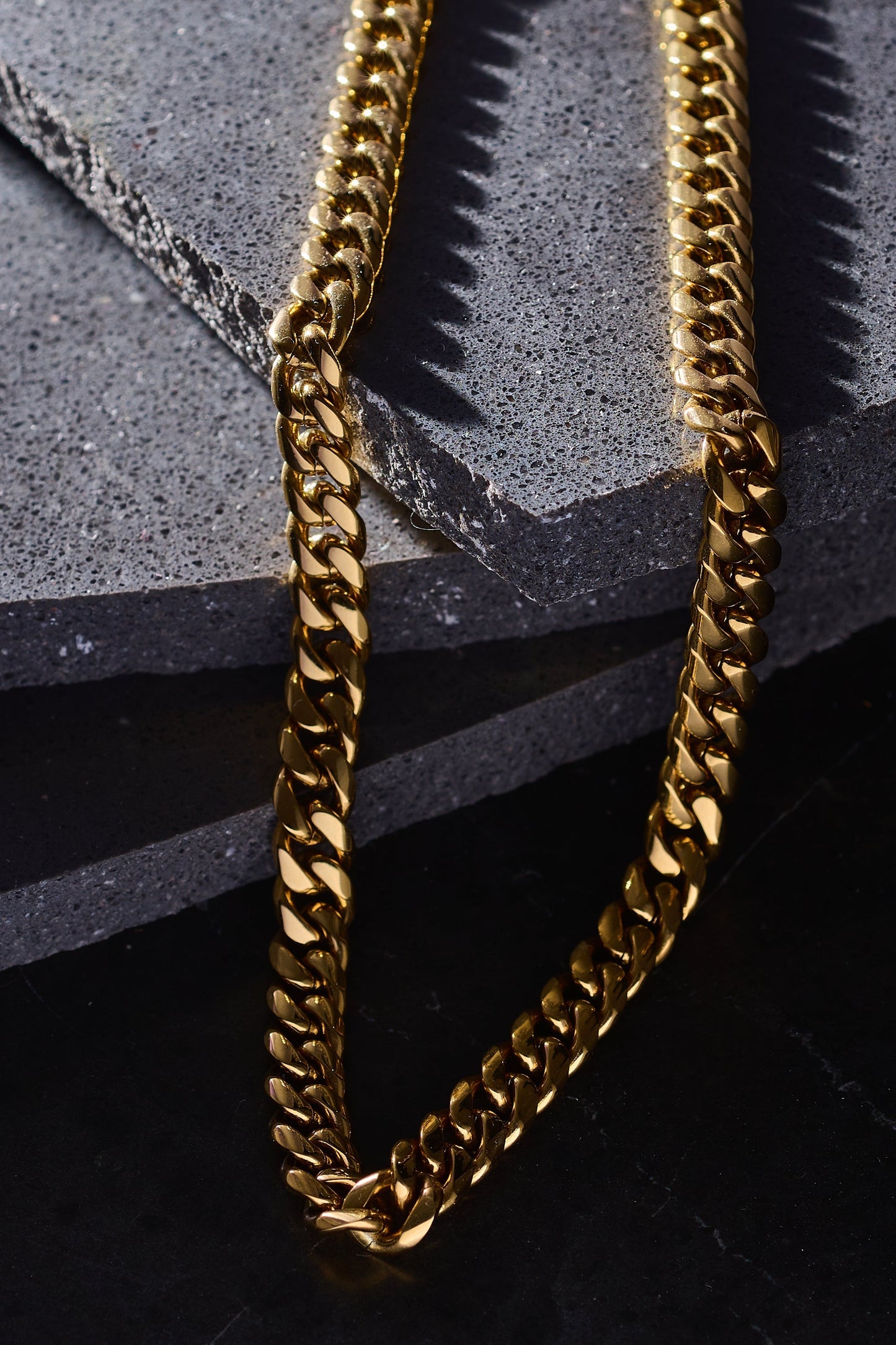 CUBAN CHAIN 8MM - GOLD - Guti Romero